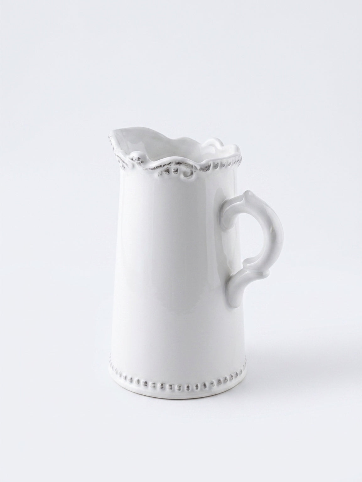 Satchville Classic Rustic Style White Ceramic Jug | Elegant Distressed Rim