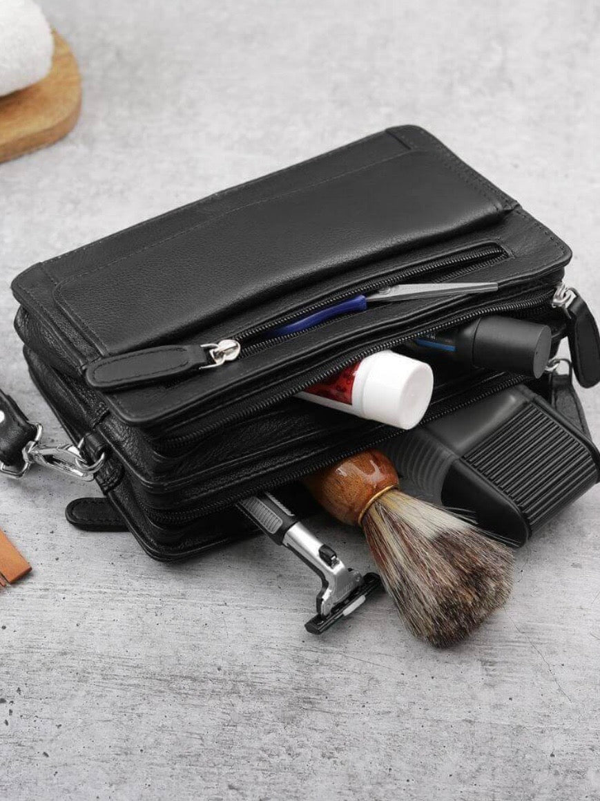 Men’s Small Leather Travel Bag by Primehide