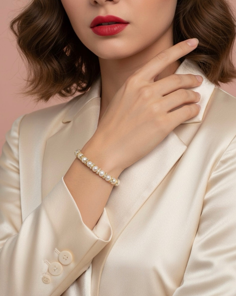 Elara Bracelet — Made with Natural Cultured Freshwater Pearls, Gold‑Plated Alloy Findings and Sparkling Rhinestone Spacers Handcrafted by Artist Kristine Keina
