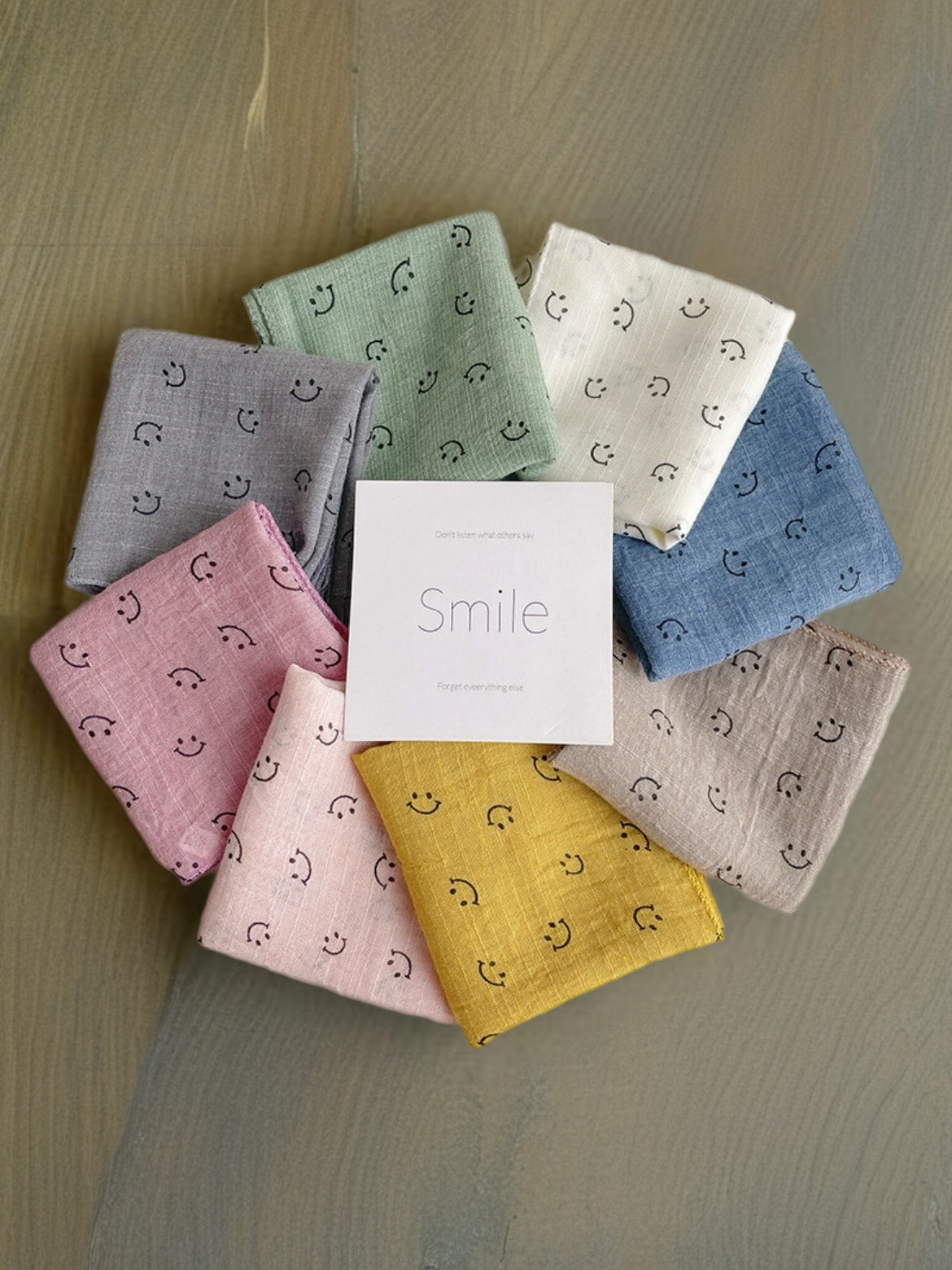 Children’s Cotton Muslin Square Scarf Set of 3 – Multifunctional Soft Absorbent Smile Print