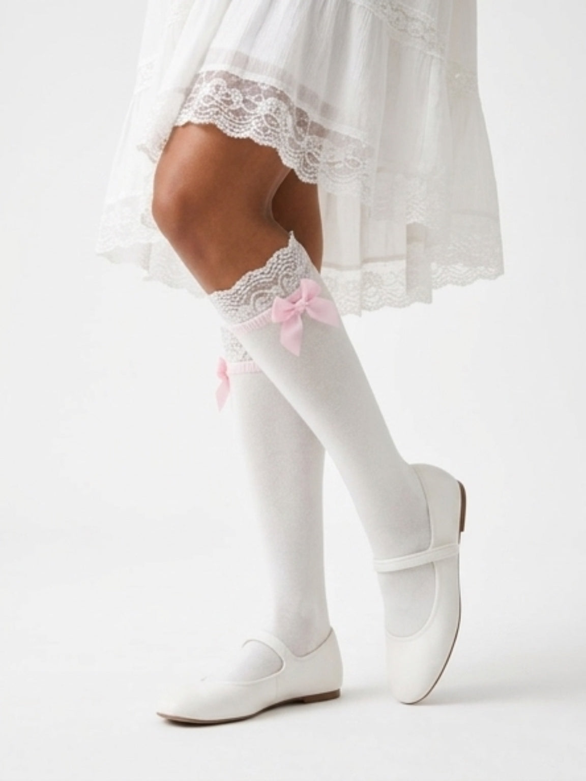White Cotton Lace Trim Pink Butterfly Knot Mid-Calf socks