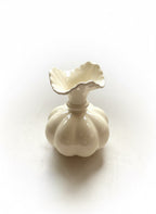 Nordic-Style Ceramic Cream-White Ruffle Pumpkin Design Vase