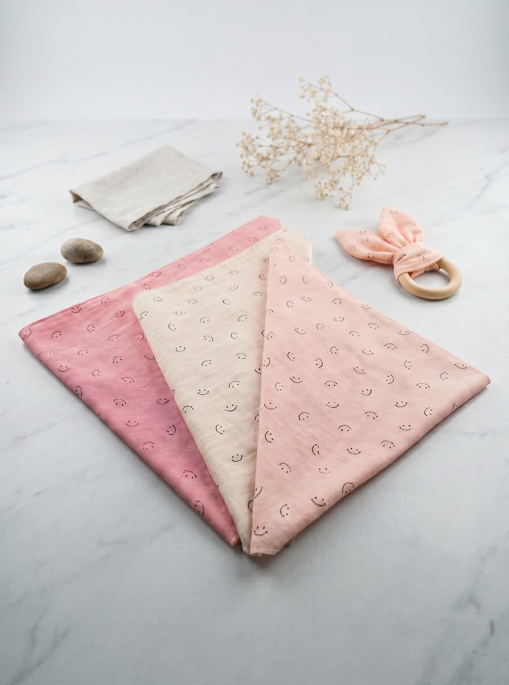 Children’s Cotton Muslin Square Scarf Set of 3 – Multifunctional Soft Absorbent Smile Print