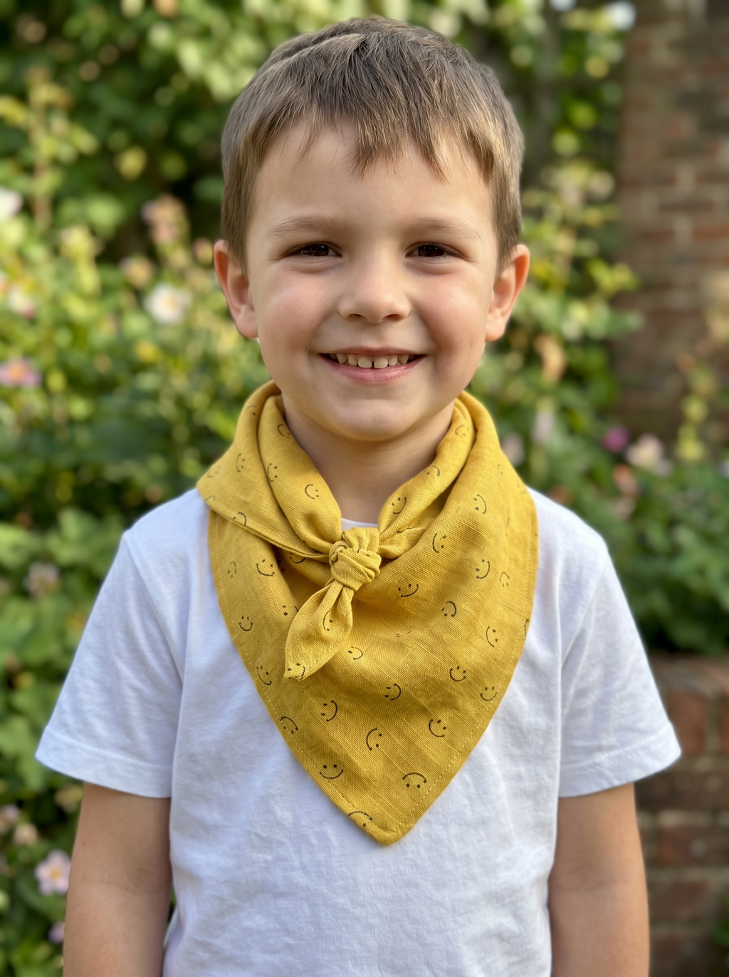 Children’s Cotton Muslin Square Scarf Set of 3 – Multifunctional Soft Absorbent Smile Print