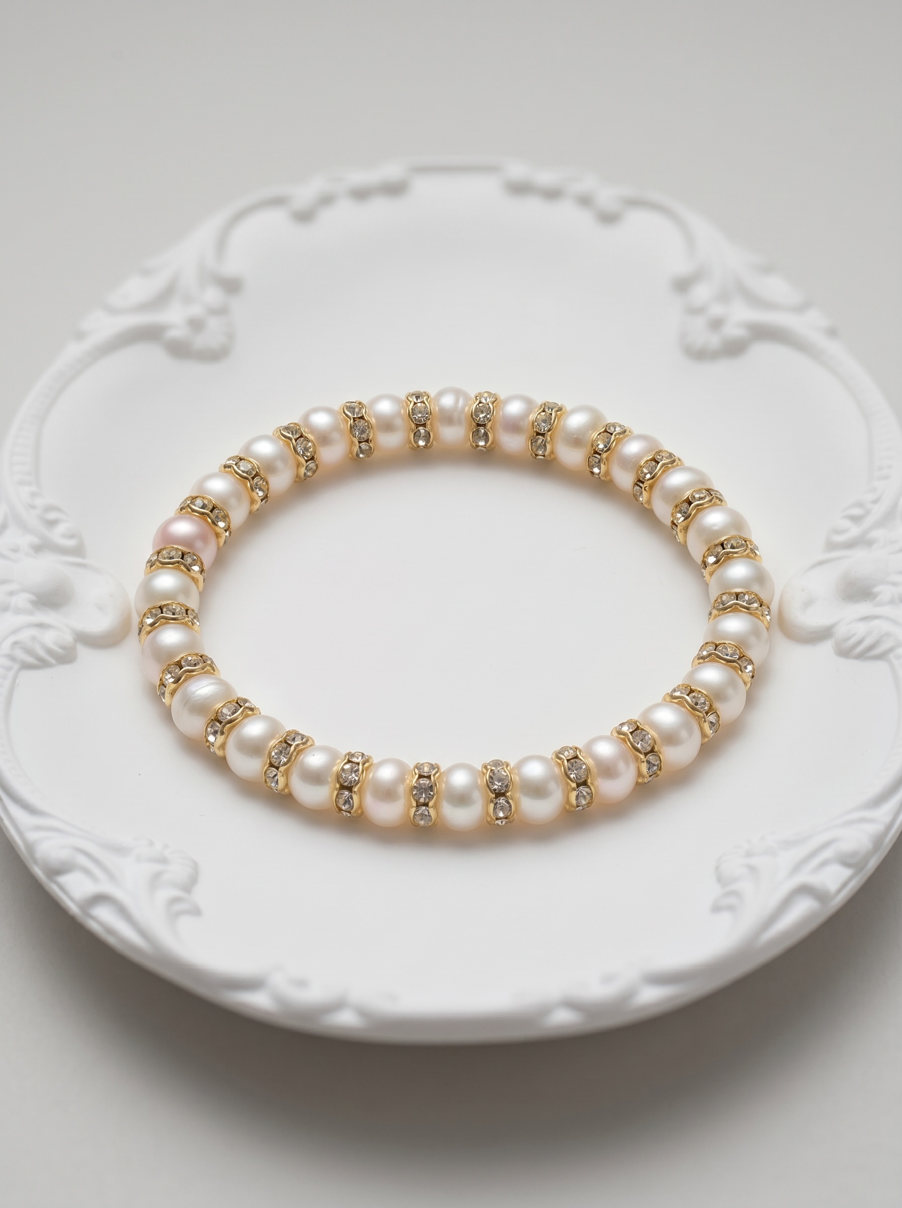 Elara Bracelet — Made with Natural Cultured Freshwater Pearls, Gold‑Plated Alloy Findings and Sparkling Rhinestone Spacers Handcrafted by Artist Kristine Keina